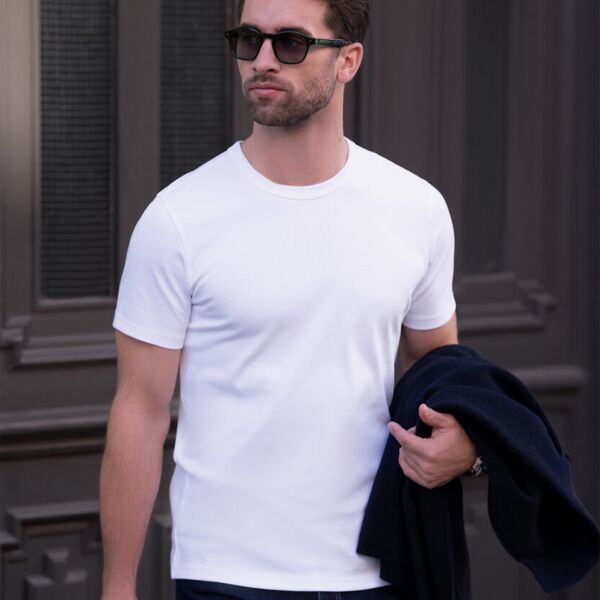 Santa Monica - the interlock tee Thumbnail